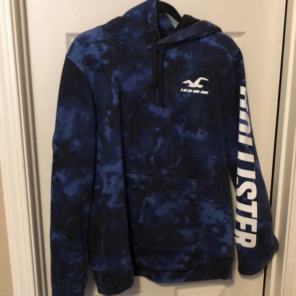 Hollister sweatshirt
